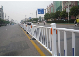 南阳市市政道路护栏工程