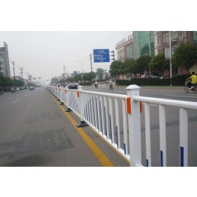 南阳市市政道路护栏工程